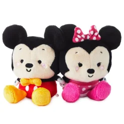 Better Together Disney Mickey and Friends Mini Mystery Magnetic Plush, 4