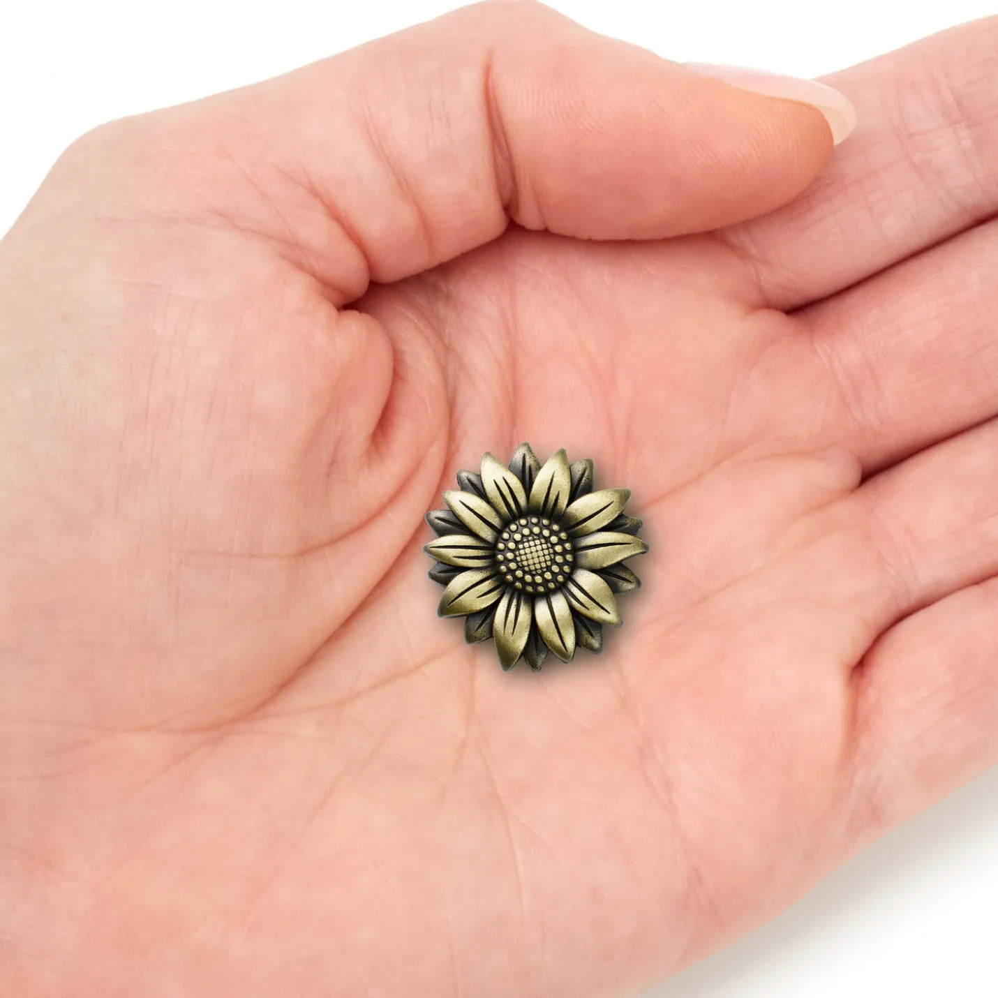 Bloom and Grow Flower Antiqued Metal Pocket Token
