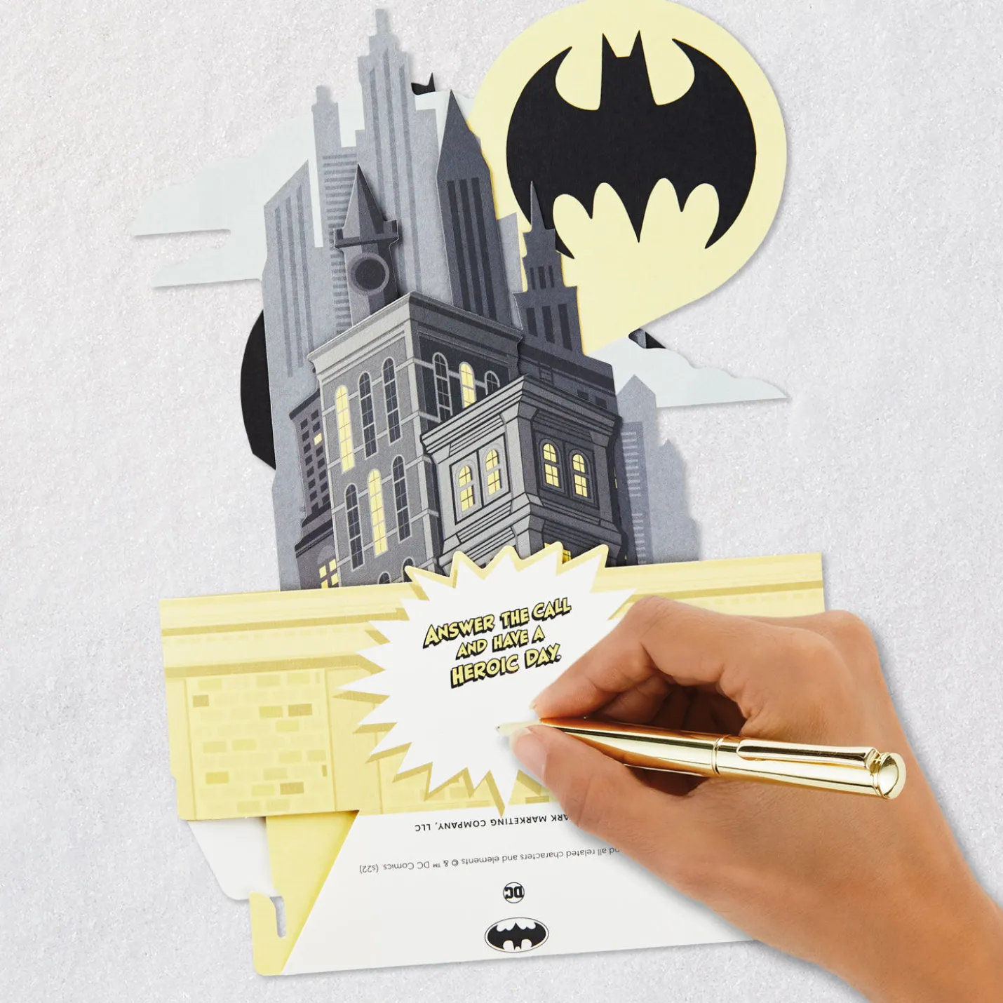 DC™ Batman™ Have a Heroic Day 3D Pop-Up Card
