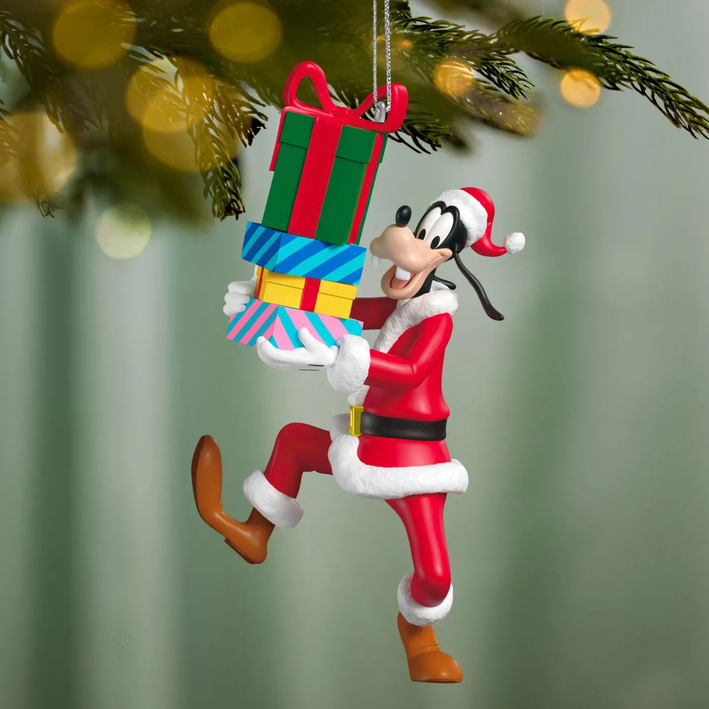 Disney Goofy Santa's Helper Ornament