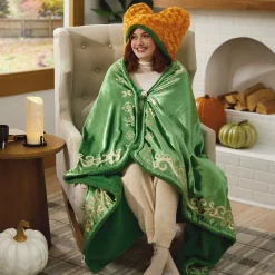 Disney Hocus Pocus Winifred Sanderson Hooded Blanket, 74x52
