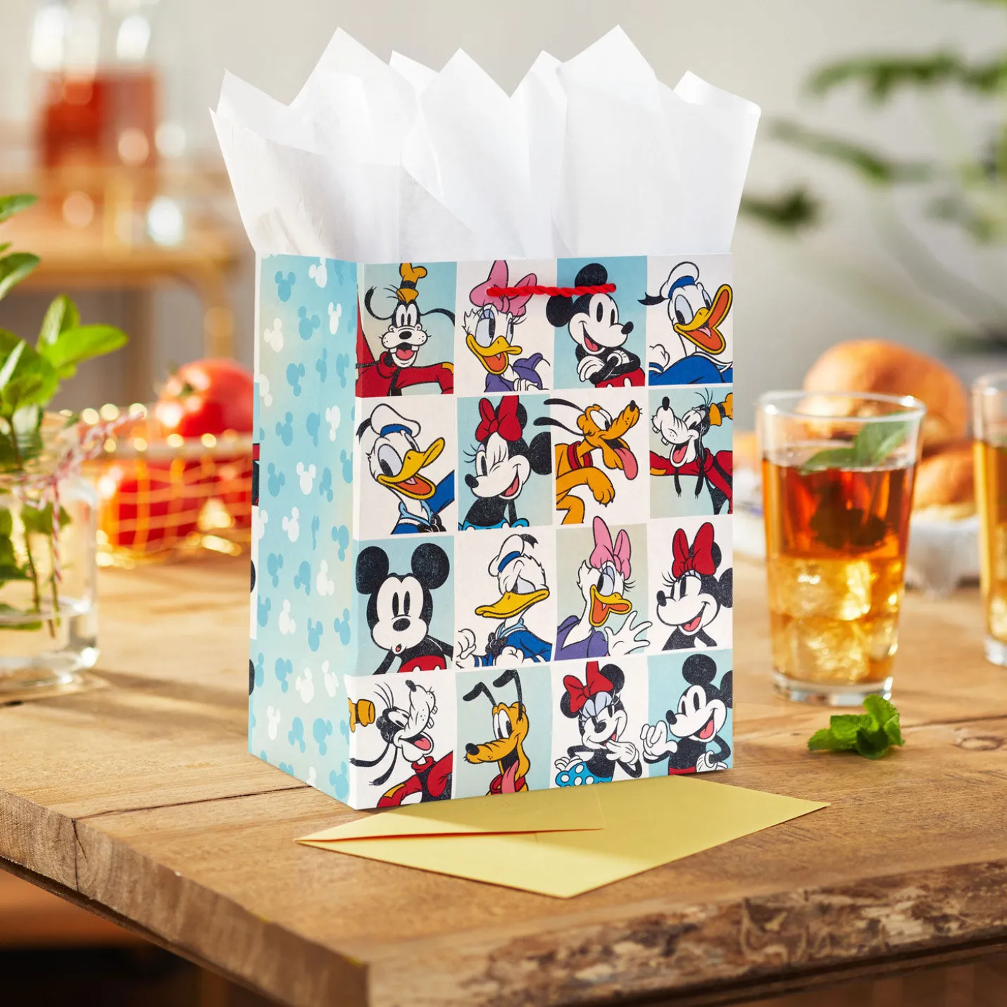 9.6" Disney Mickey Mouse and Friends Medium Gift Bag