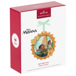Disney Moana Setting Sail Papercraft Ornament