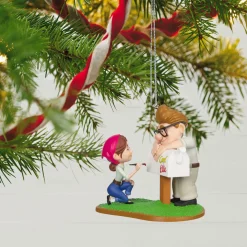Disney/Pixar Up Carl & Ellie Ornament