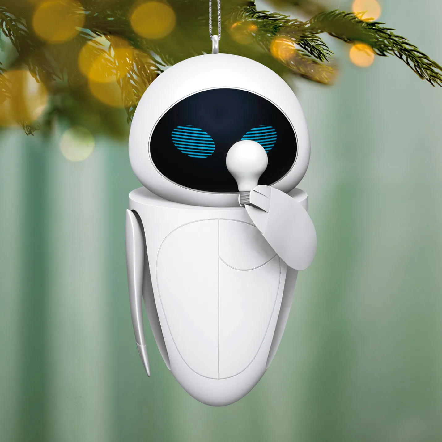 Disney/Pixar Wall-E Eve Ornament