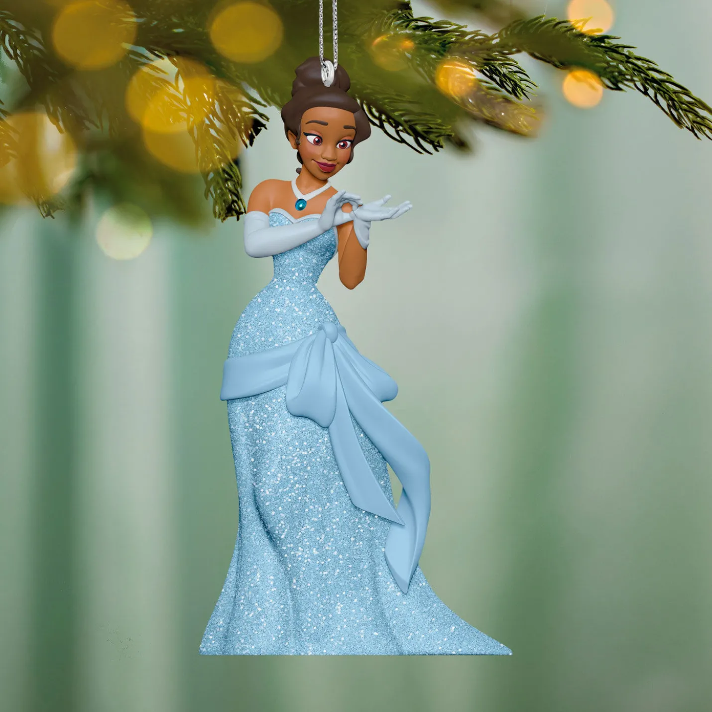 Disney The Princess and the Frog A Beauty in Blue Ornament