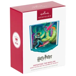 Harry Potter and the Chamber of Secrets™ Defeating the Basilisk Ornament