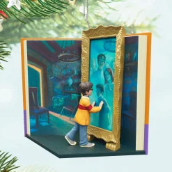 Harry Potter and the Sorcerer's Stone™ Mirror of Erised™ Ornament