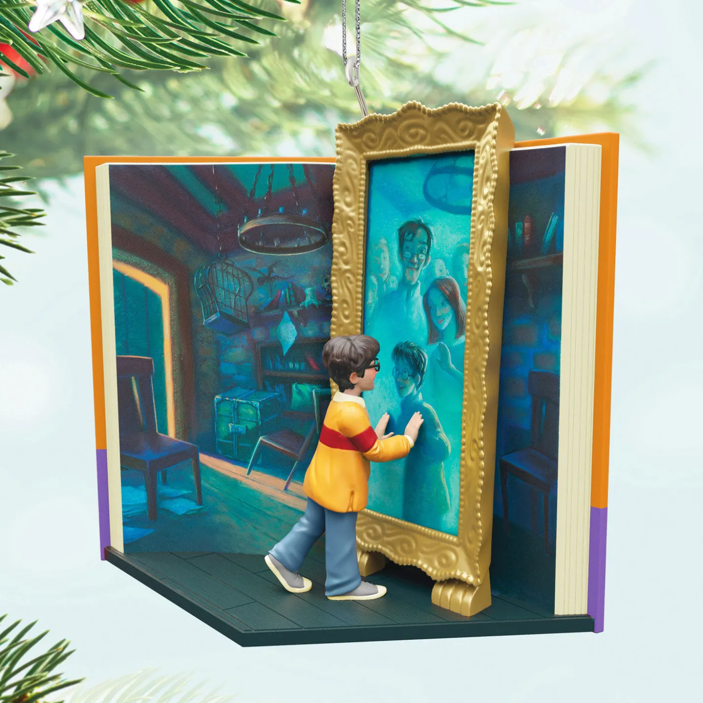 Harry Potter and the Sorcerer's Stone™ Mirror of Erised™ Ornament