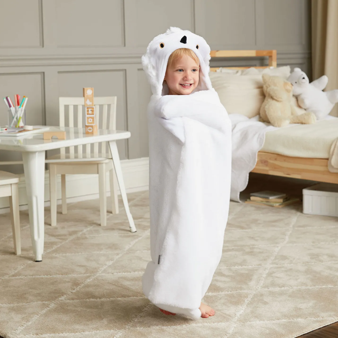 Harry Potter™ Hedwig™ Hooded Blanket