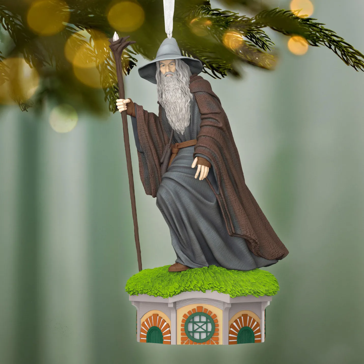 Lord of the Rings: The Fellowship of the Ring™ Collection Gandalf™ the Grey Ornament With Light and Sound