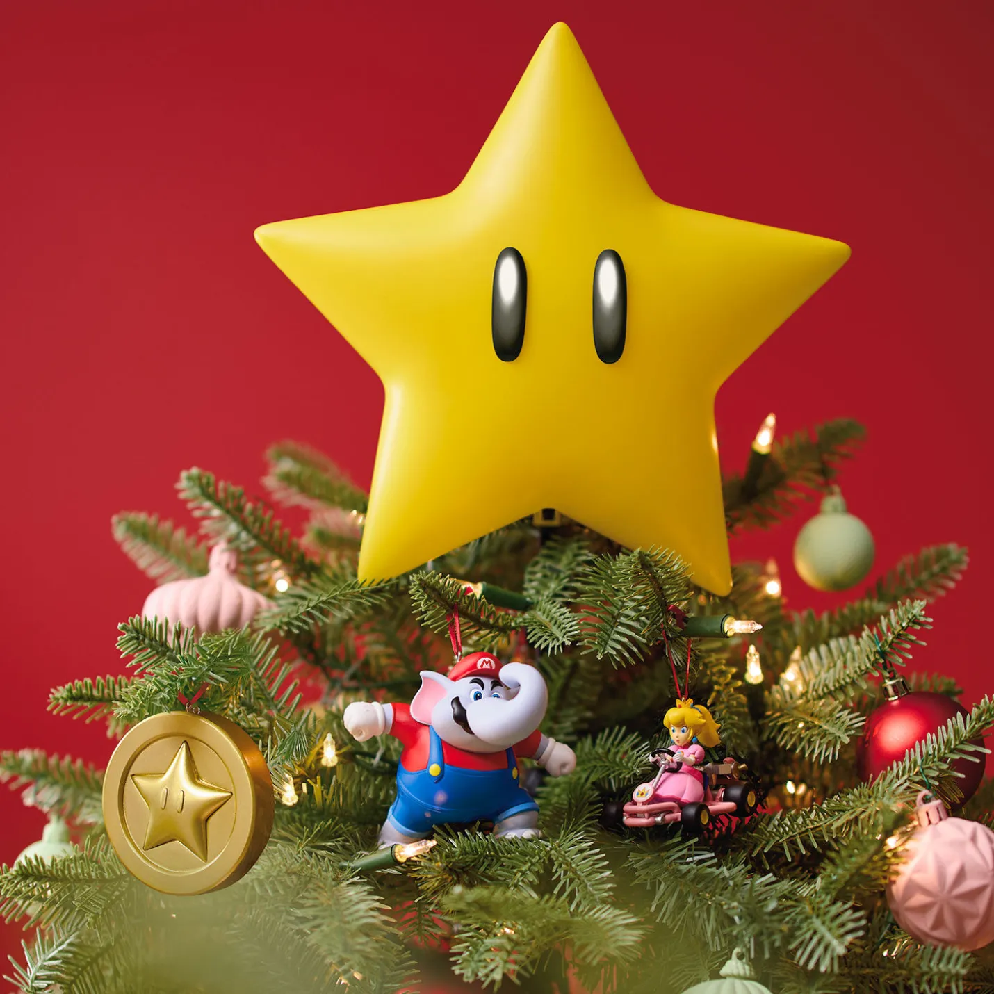 Nintendo Super Mario™ Super Star Tree Topper With Light and Sound