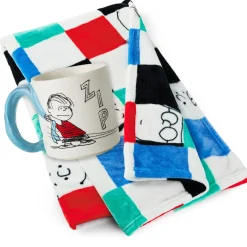 Peanuts® All Bundled Up Gift Set