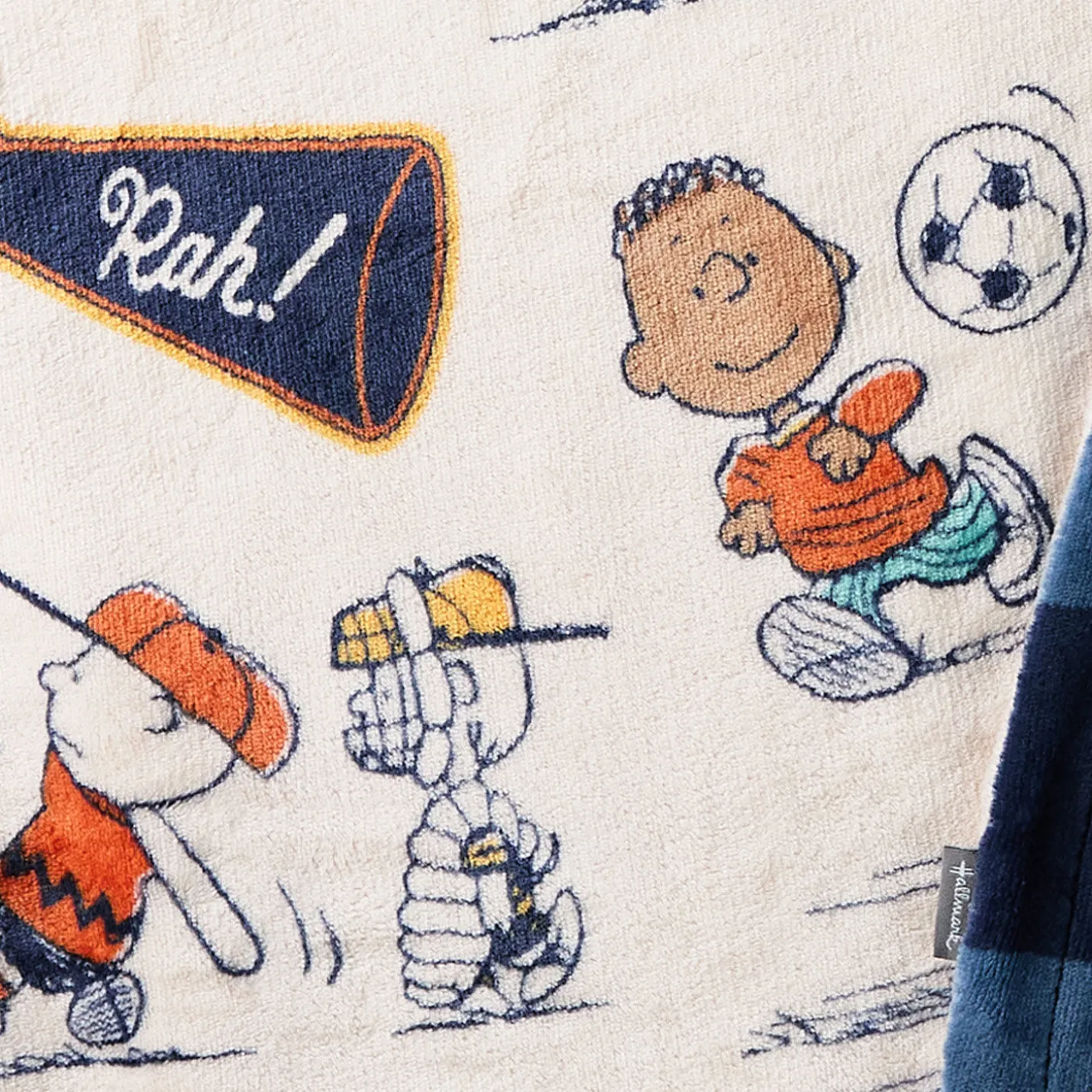 Peanuts® Athletic Club Two-Sided Throw Blanket, 50x60