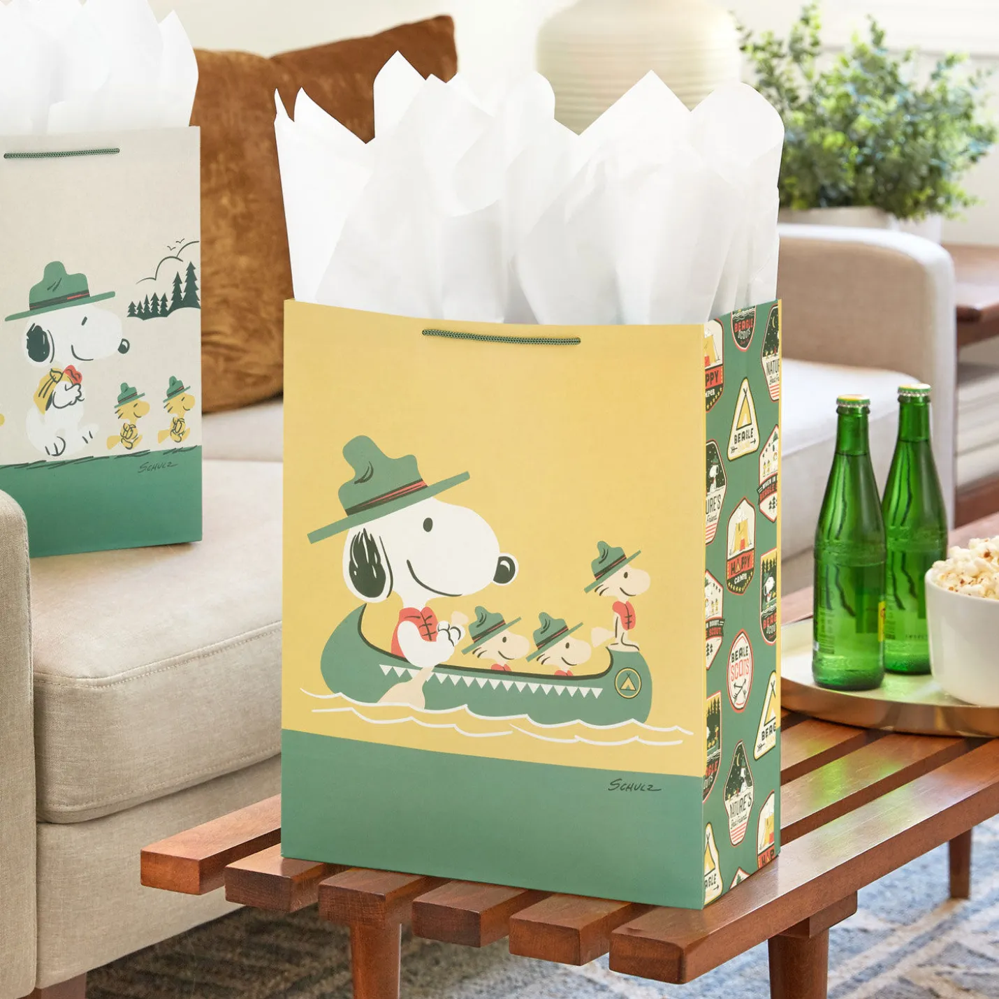 Peanuts® Beagle Scouts Snoopy and Troops 2-Pack Large and XL Gift Bags
