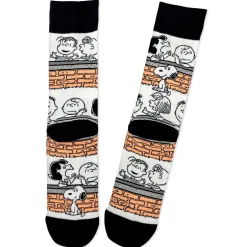 Peanuts® Gang at Brick Wall Novelty Crew Socks