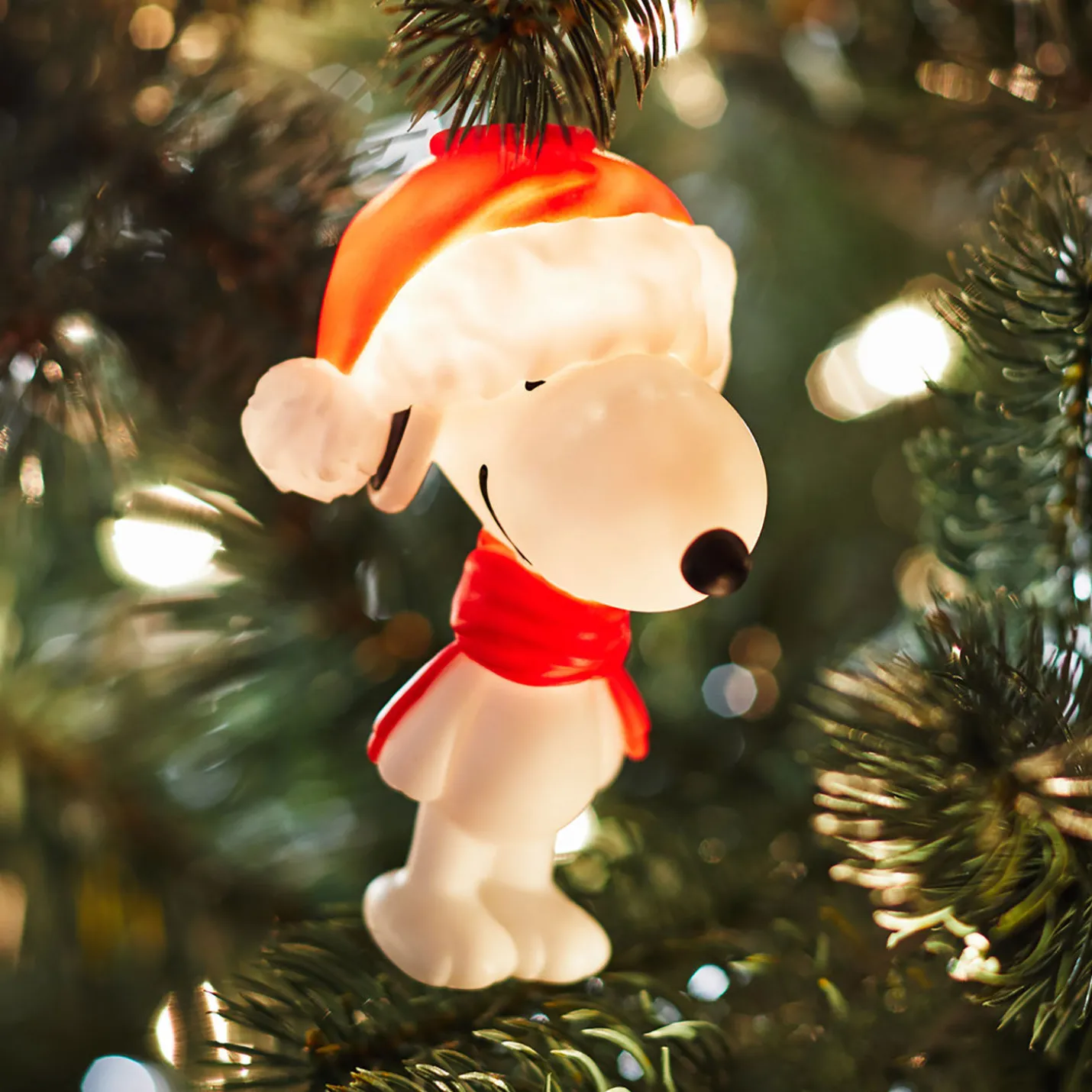 Peanuts® Snoopy Hallmark String Light Covers, Set of 8