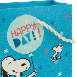 4.6" Peanuts® Snoopy With Balloon Gift Card Holder Mini Bag