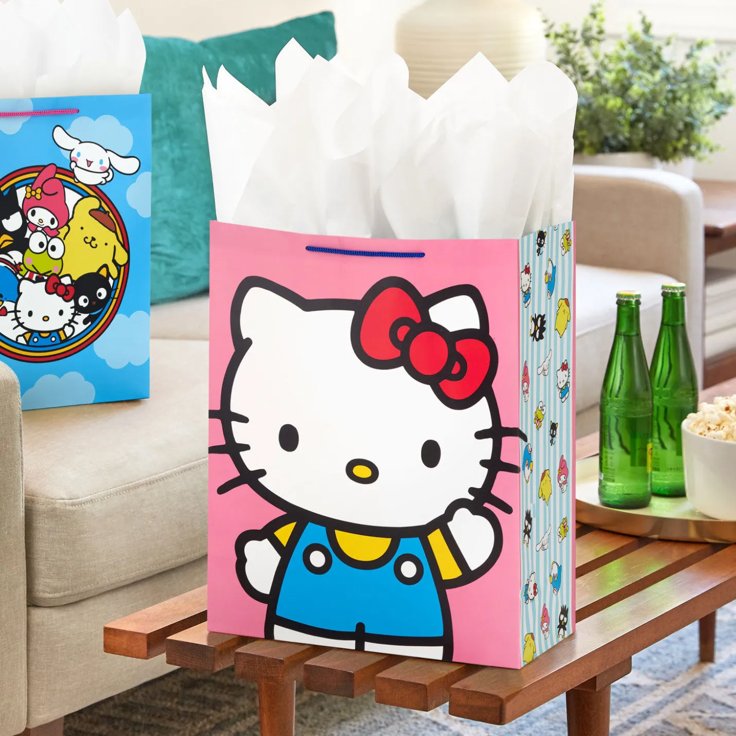 Sanrio® Hello Kitty® and Friends 2-Pack Large and XL Gift Bags