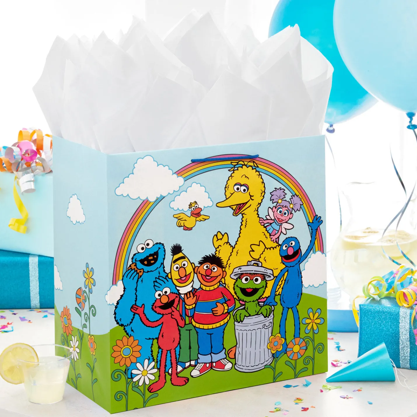 15" Sesame Street Friends Under Rainbow Extra-Deep Gift Bag