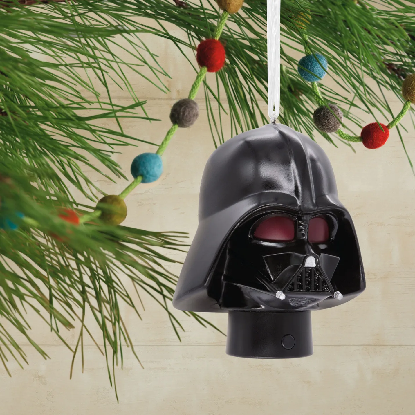 Star Wars™ Darth Vader™ Helmet Hallmark Ornament With Light