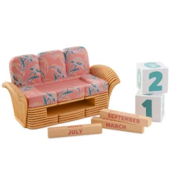 The Golden Girls Floral Rattan Couch Perpetual Calendar
