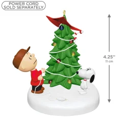 The Peanuts® Gang The Kite-Eating Christmas Tree Ornament With Light