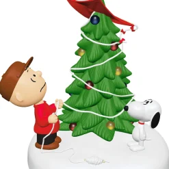 The Peanuts® Gang The Kite-Eating Christmas Tree Ornament With Light