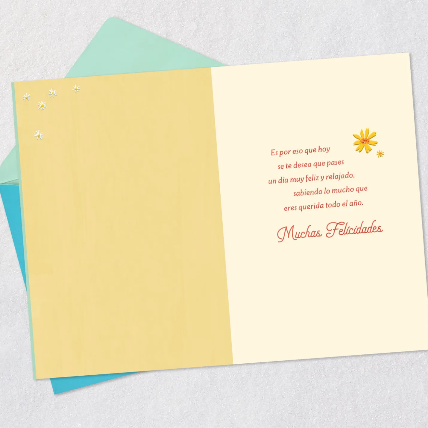 You're Loved All Year Long Spanish-Language Birthday Card for Grandma